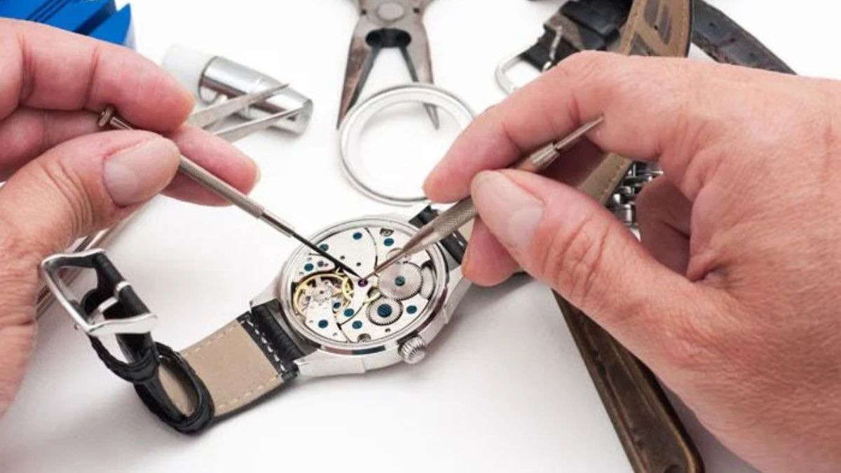 Watch Repair Near Me: What to Look for and Questions to Ask